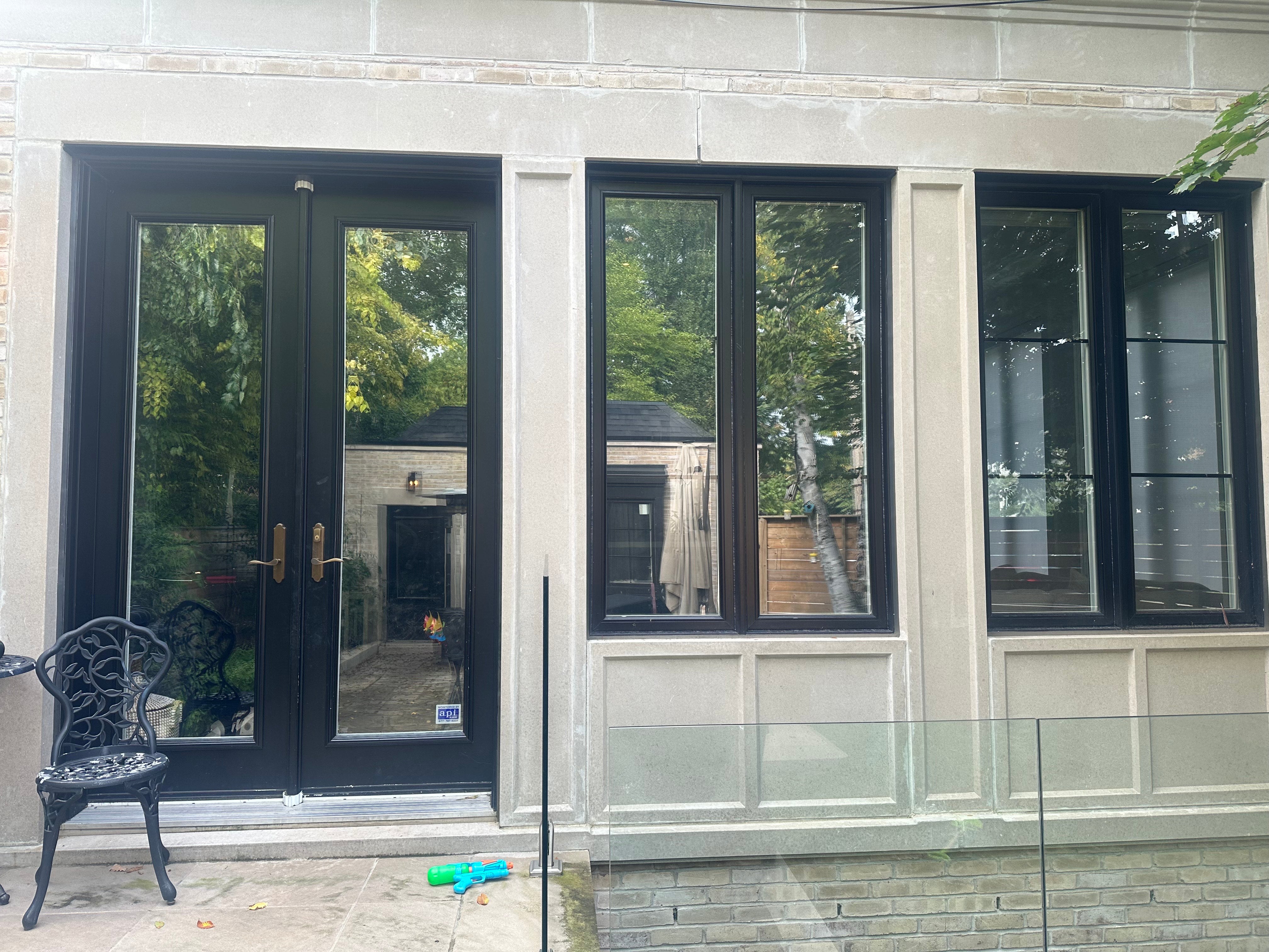 How to Install Emergency Security Window Film After a Break-In in 5 Cr ...